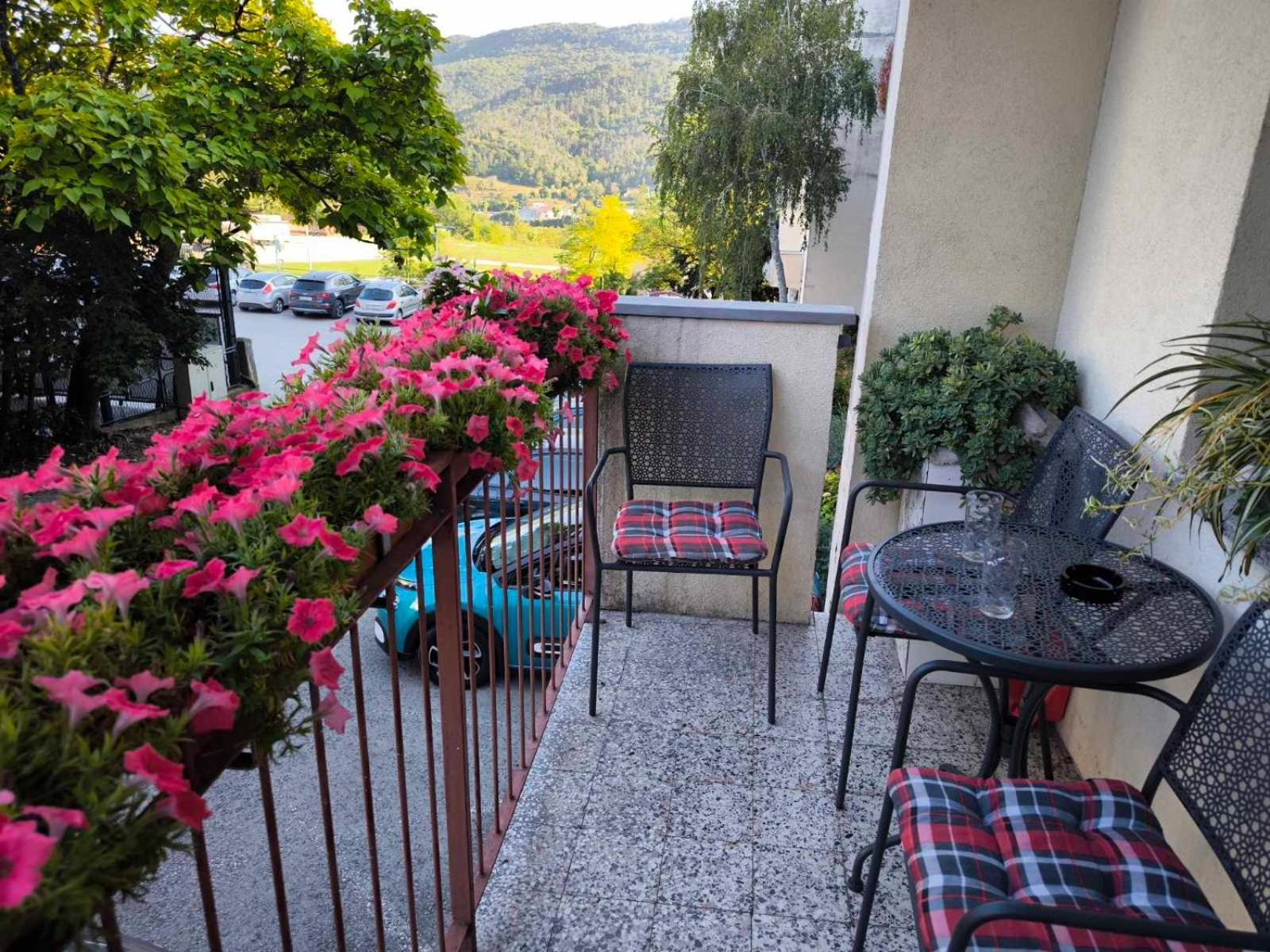 Apartman Snjeska Buzet Buitenkant foto